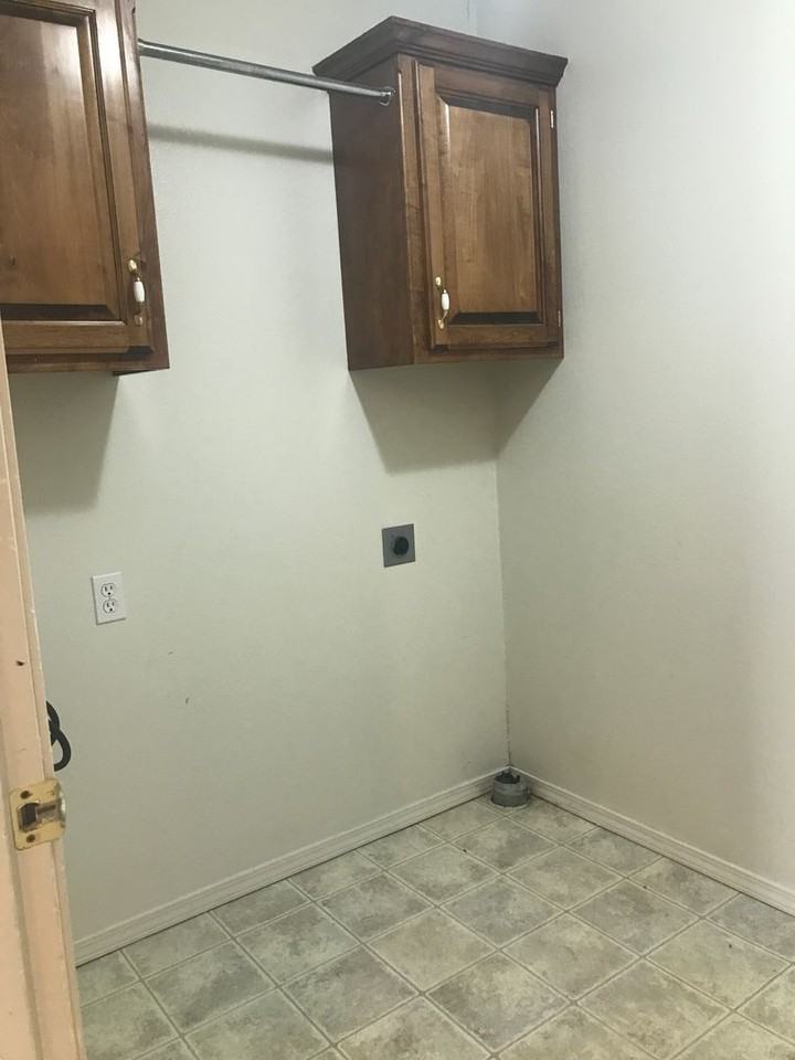 3744 S Christine Ave - Photo 6 of 18