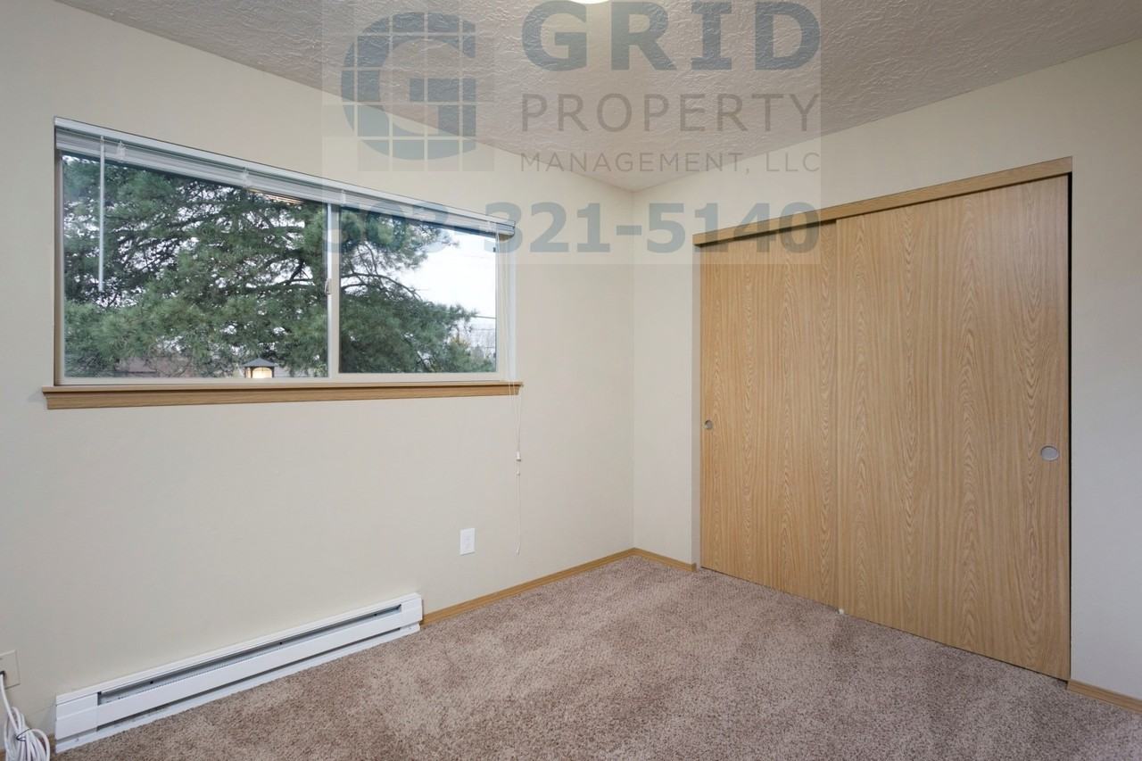 5109 Se Stark St #A - Photo 6 of 18