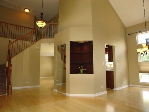 6 Manchester Ct - Photo 3 of 19