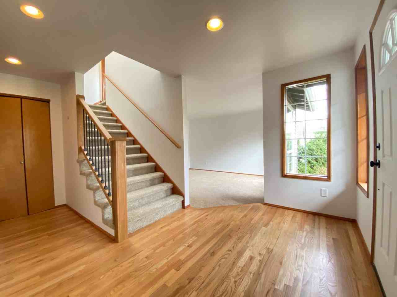 21445 130th Ave Se - Photo 3 of 29