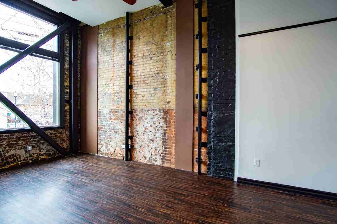 1011 N Killingsworth St #3 - Photo 5 of 20