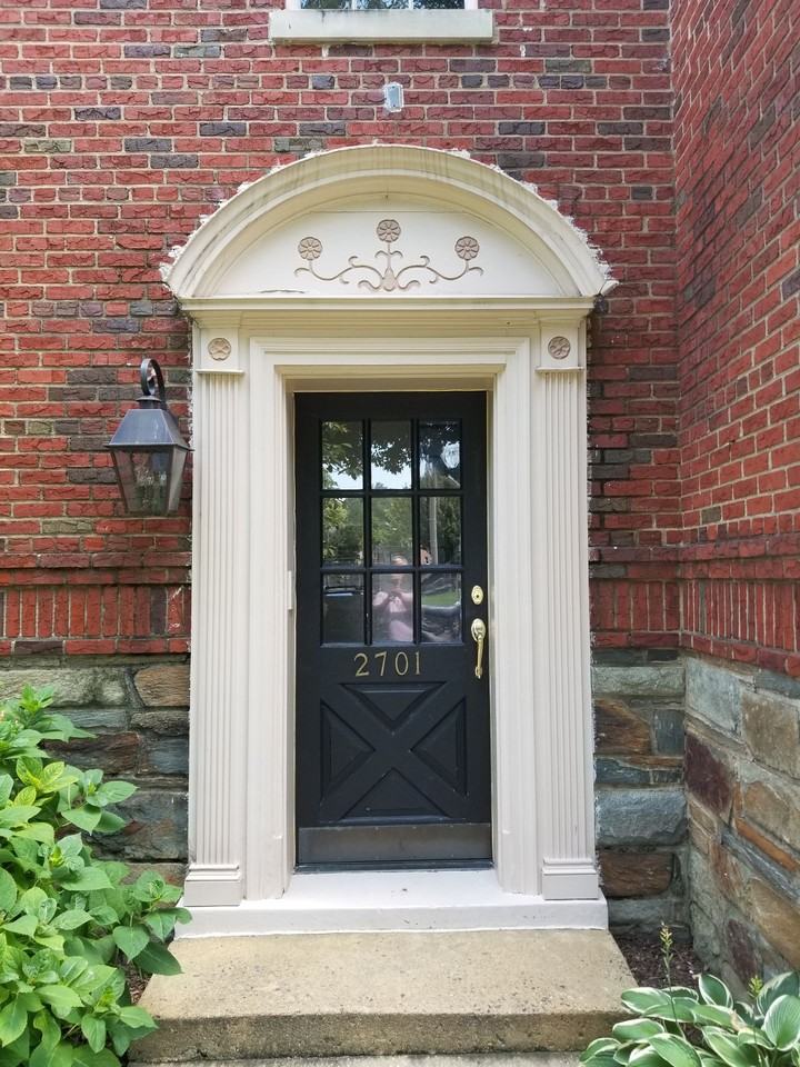 Mount Vernon Ave Apartments - Photo 4 of 18