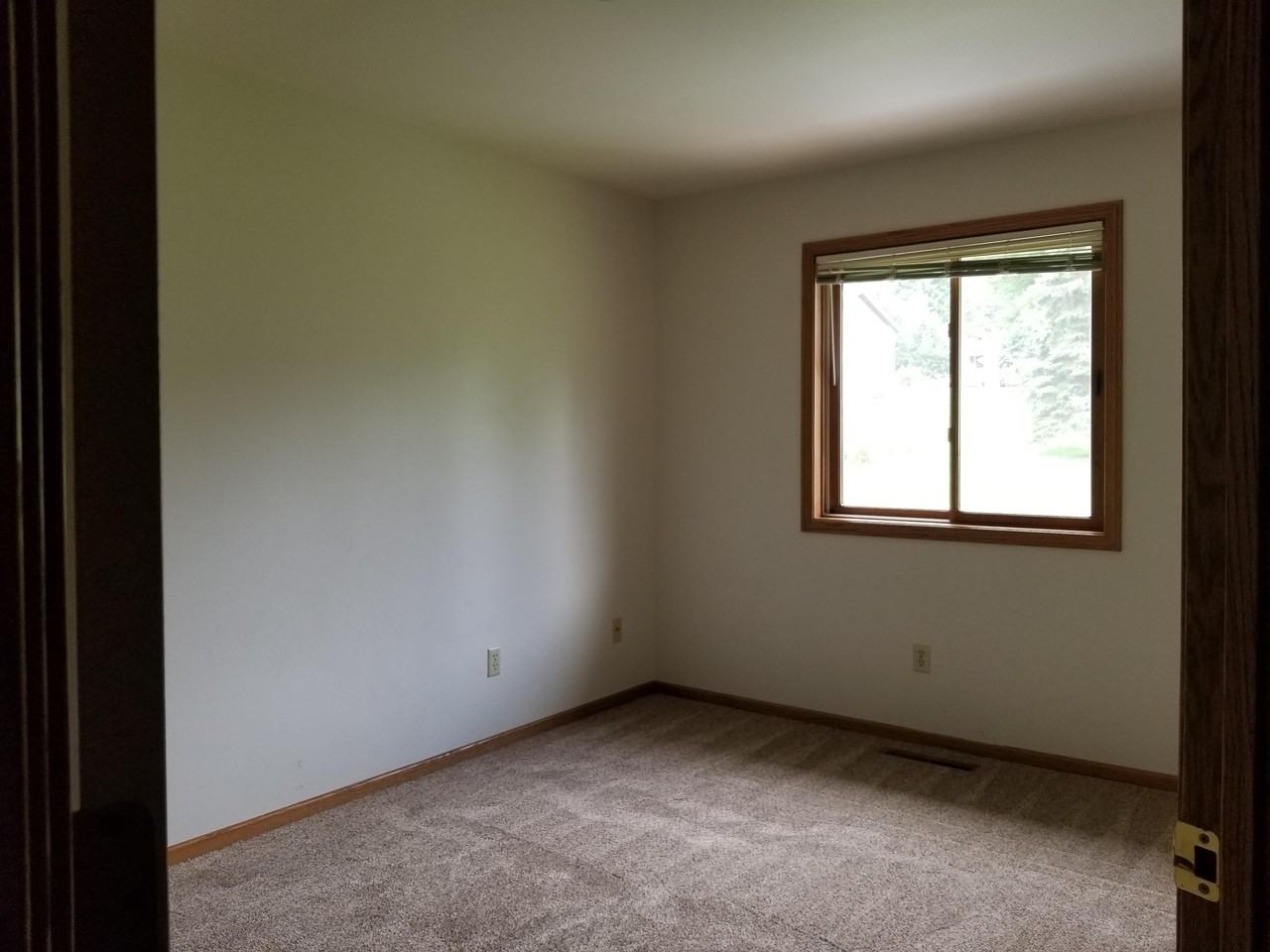 1204 Glades Dr #1 - Photo 2 of 9
