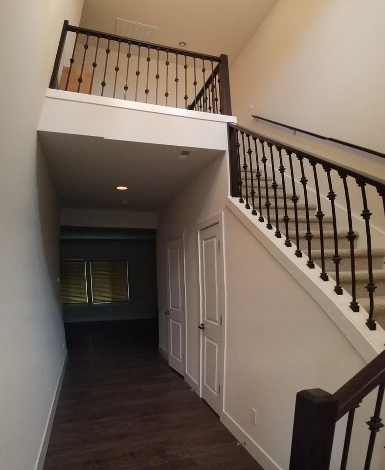 3709 200th Pl Se - Photo 2 of 13