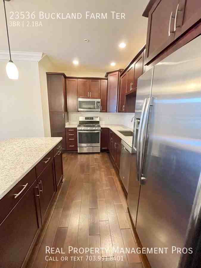 23536 Buckland Farm Terrace - Photo 7 of 31