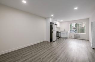 6863 Sepulveda Blvd #18 - Photo 1 of 1