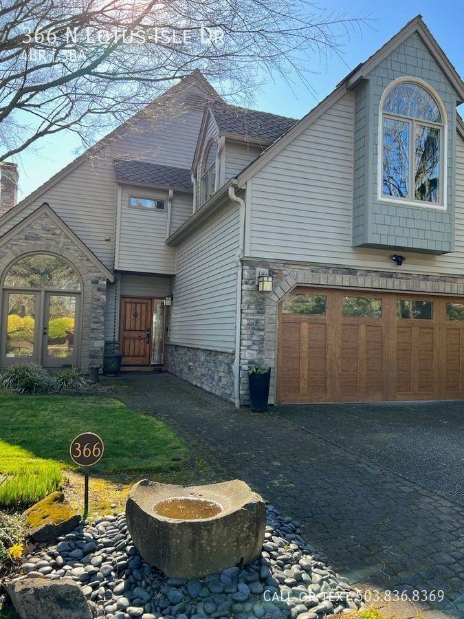 366 N Lotus Isle Dr - Photo 2 of 39