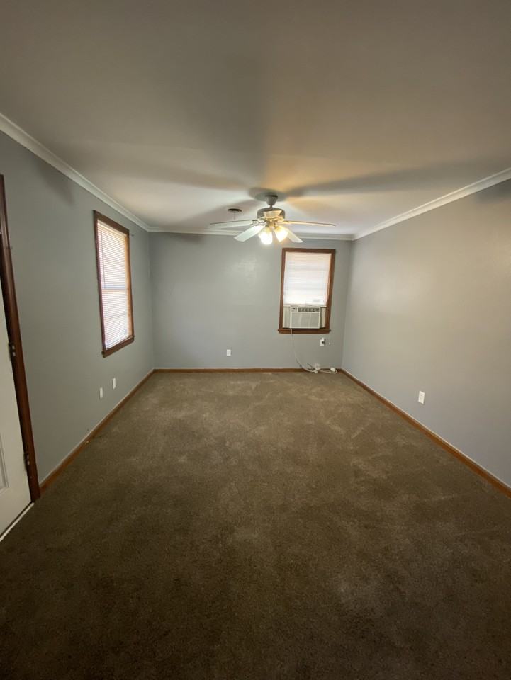 457 E Norwood Ave #NA - Photo 3 of 14