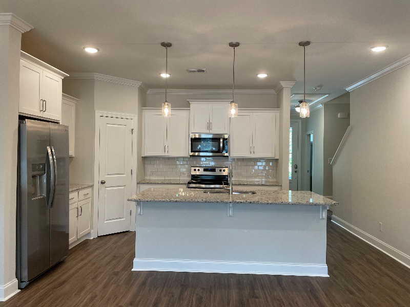 314 Bleecker St S - Photo 2 of 15