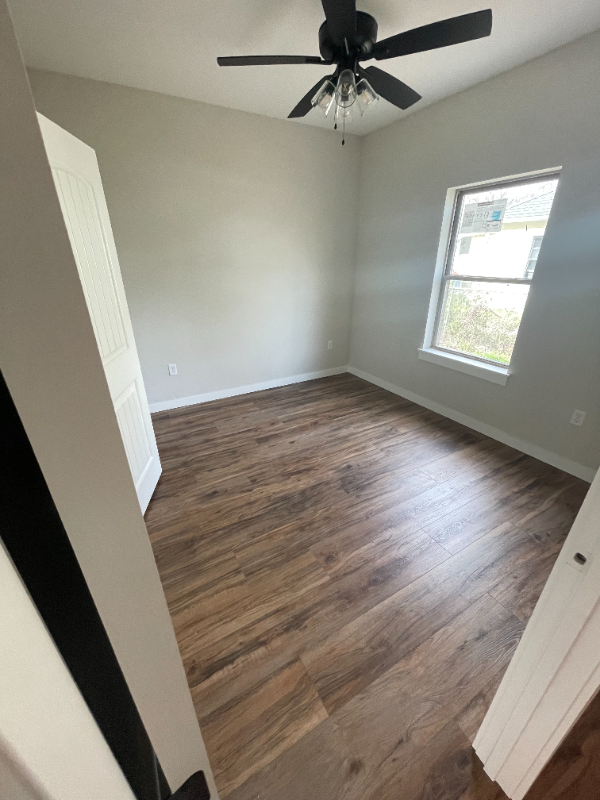 611 Mell Ave #1 - Photo 7 of 7