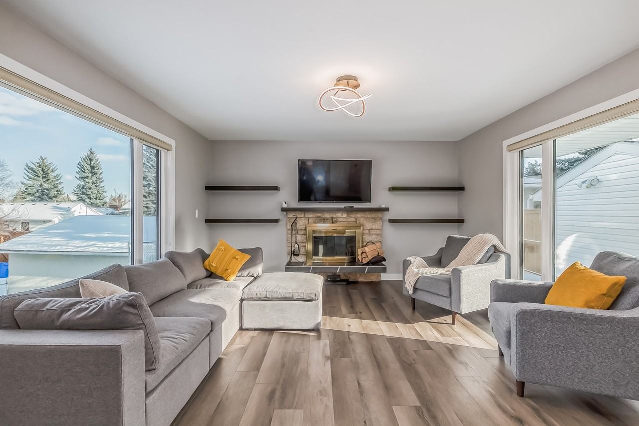 9816 Palistone Road Southwest - Photo 2 of 41