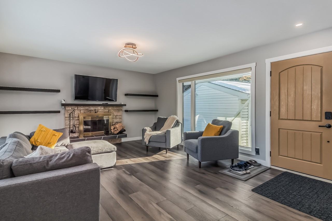 9816 Palistone Road Southwest - Photo 3 of 41