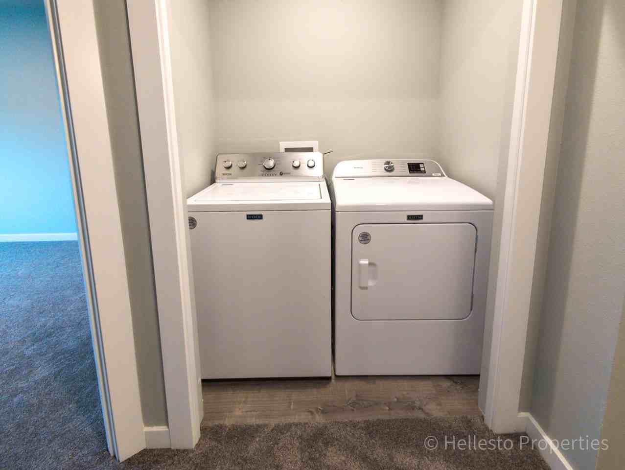 2494 Sw Coho St #1 - Photo 3 of 22