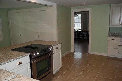 676 Baldwinville Rd - Photo 3 of 8