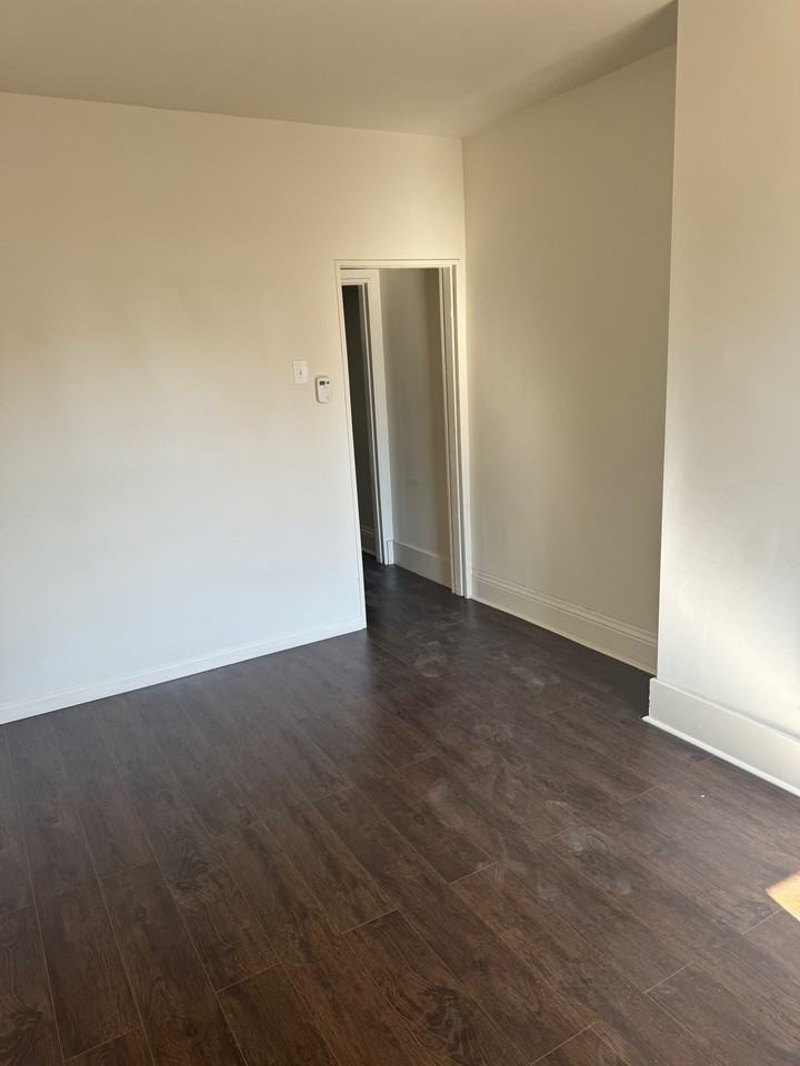 342 Kenney Ave #342 - Photo 2 of 9