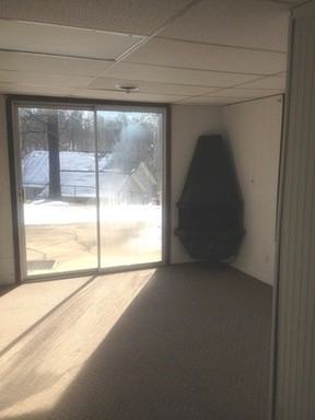 202 Sunset Dr - Photo 2 of 11