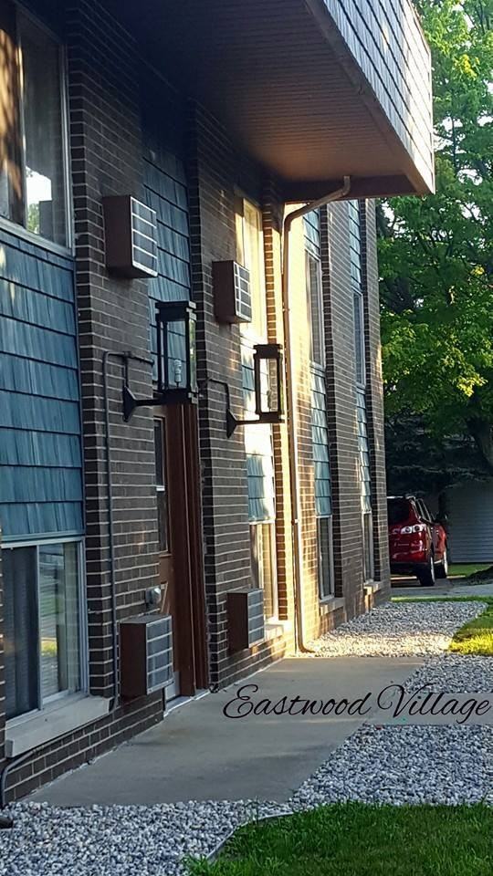 Eastwood Village Apartments - Photo 4 of 13