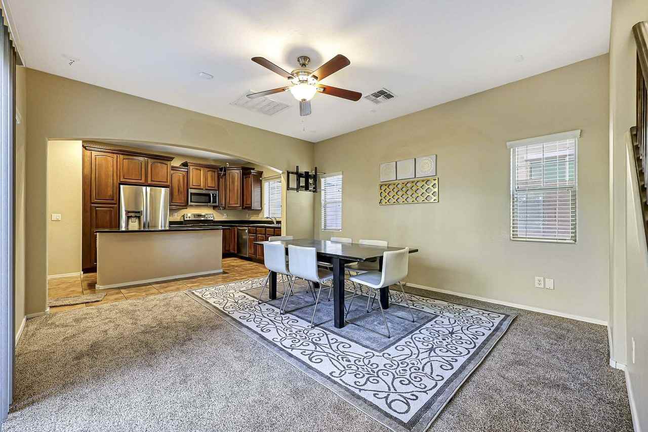 E Redfield Rd - Photo 4 of 20