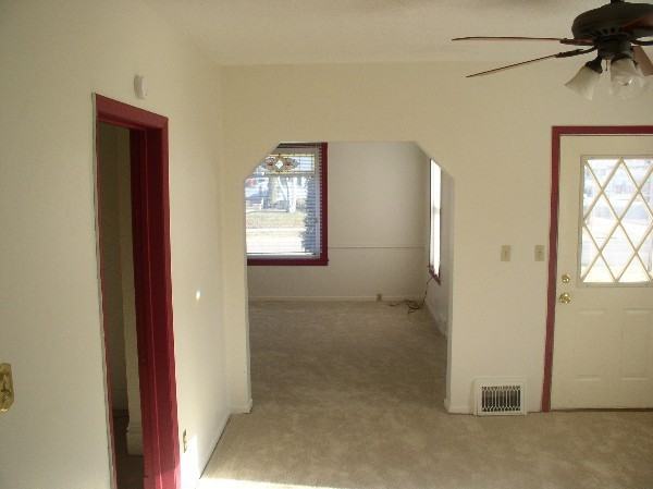 239 14th Ave S - Photo 2 of 5