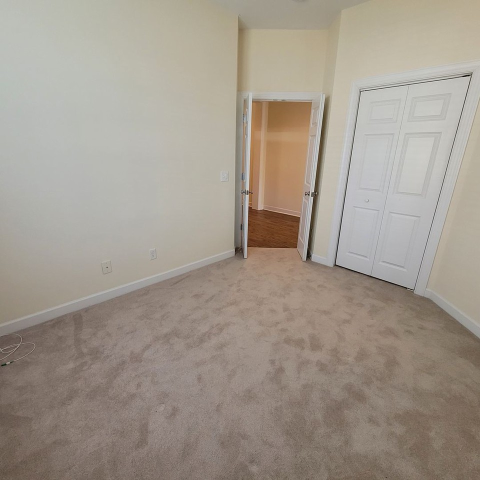 241 Windchime Way - Photo 5 of 37