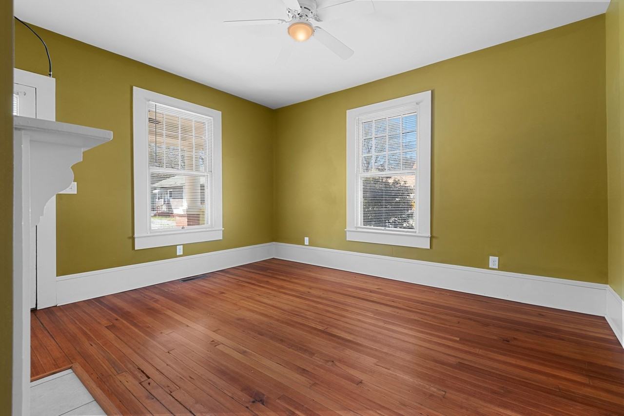 1211 Wall St - Photo 6 of 18