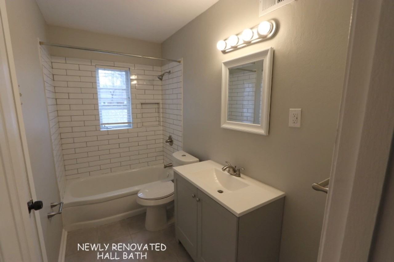 1648 Ivy Rd - Photo 7 of 11