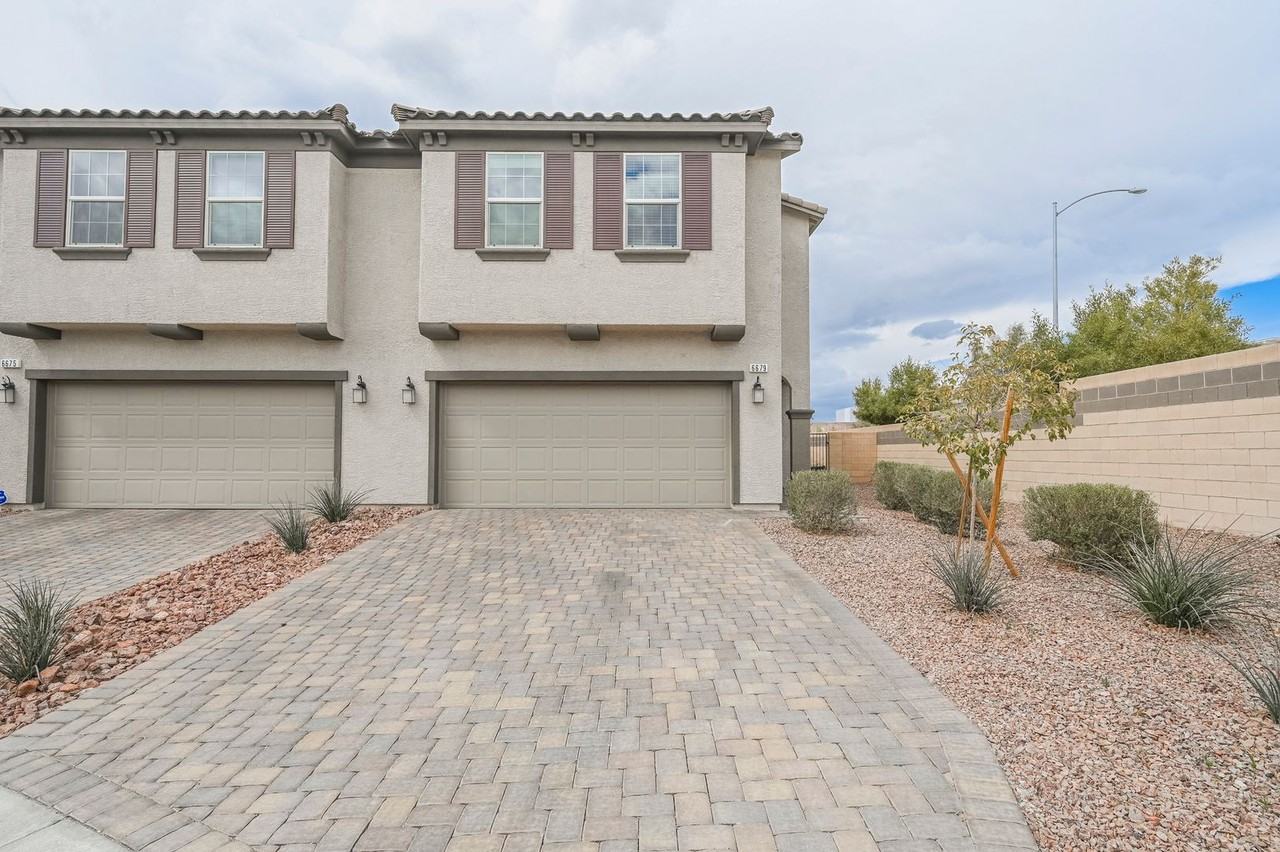 6679 Velletri St - Photo 3 of 50