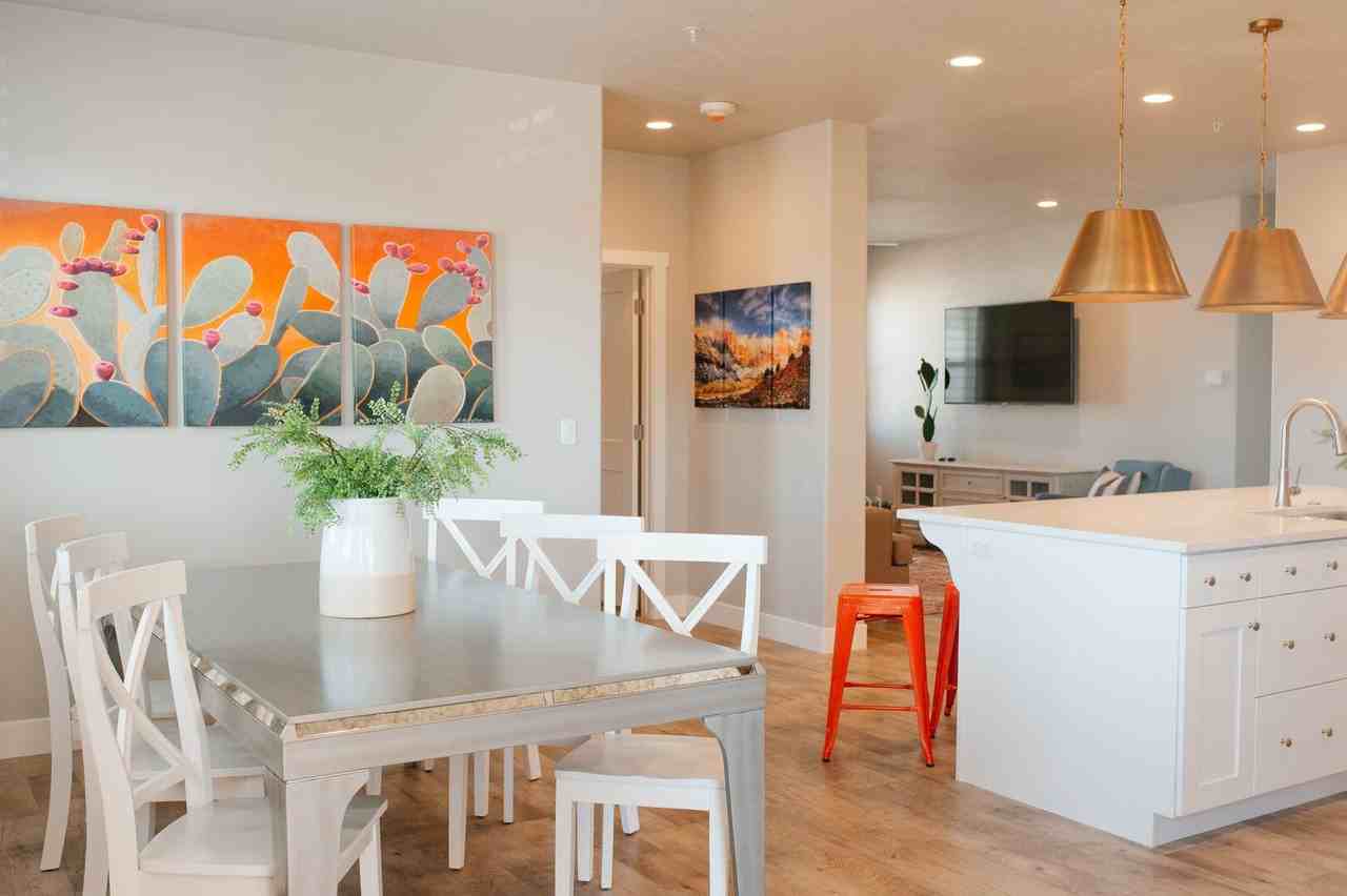 3980 S Jackson Dr #7 - Photo 4 of 37