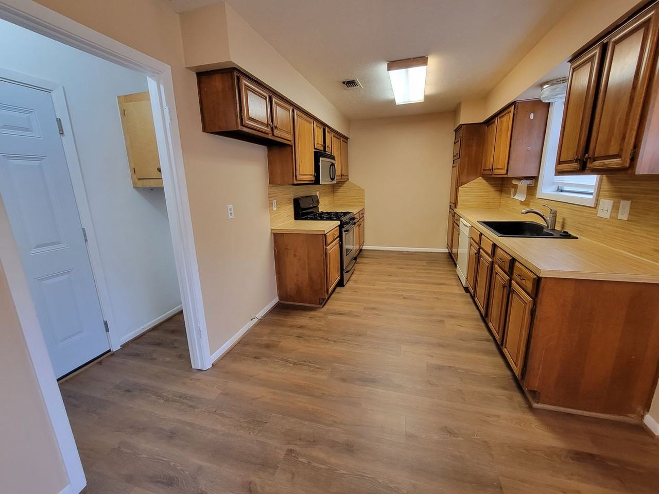 2603 Vicksburg Ct - Photo 6 of 21