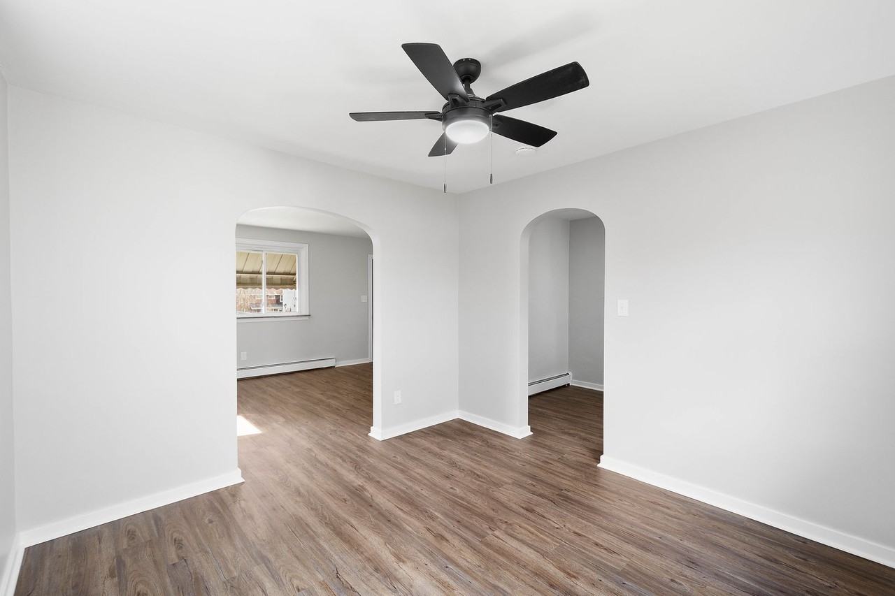 826 Miller Ave - Photo 7 of 29