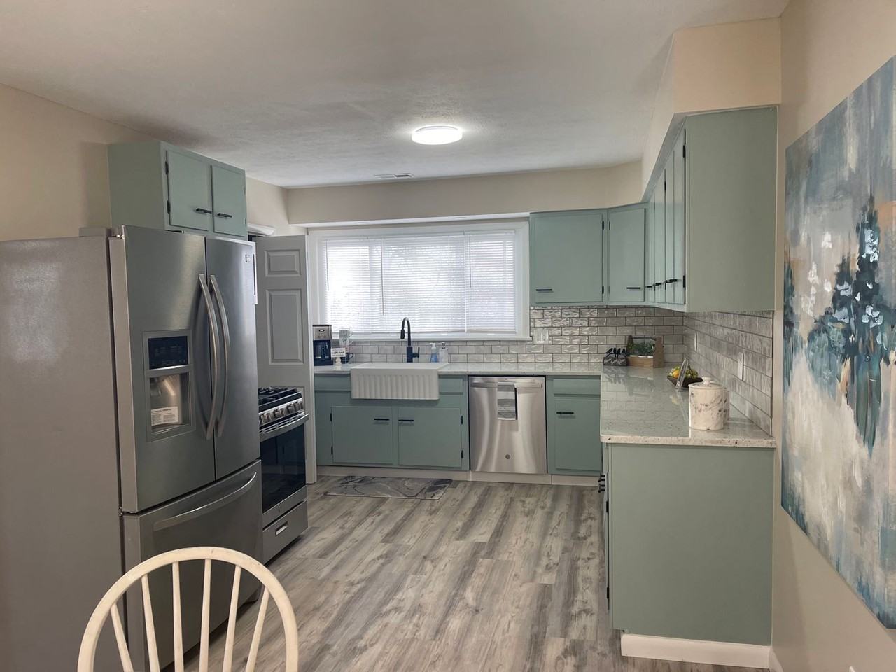 32 N Aurora Rd - Photo 2 of 7