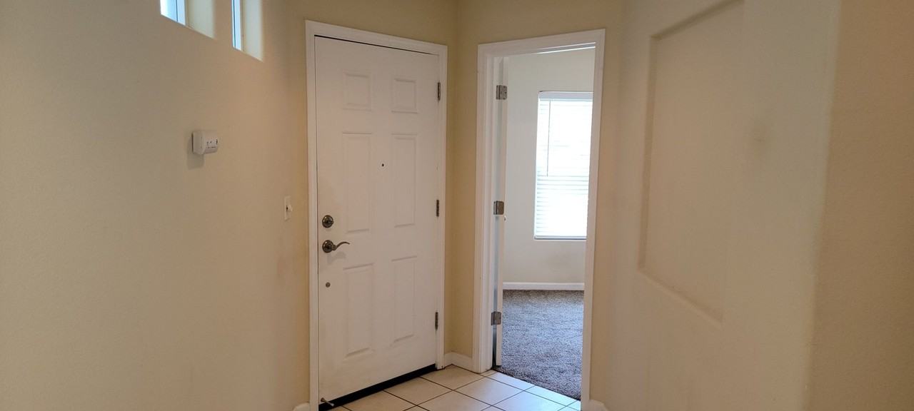 4122 Beechcraft Way - Photo 4 of 16