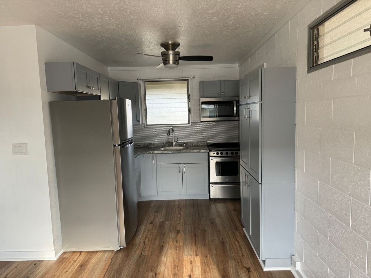 608 Kaimana Street - Photo 3 of 22