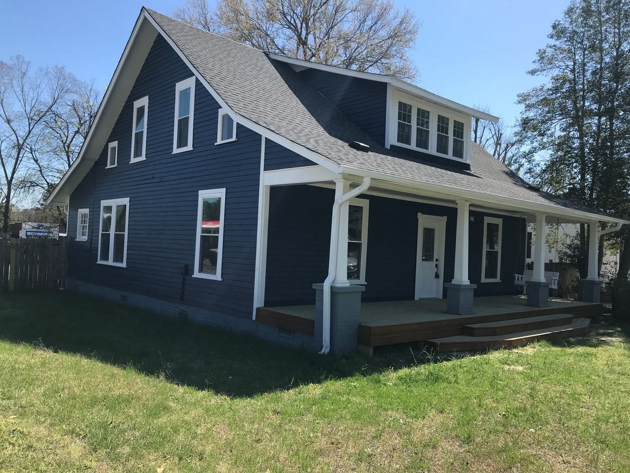 1001 S 8th St - Photo 2 of 50