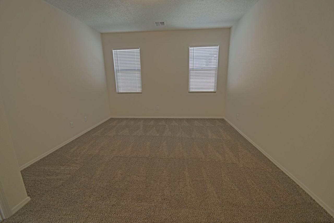 2590 Camino Plata Loop Ne - Photo 6 of 13