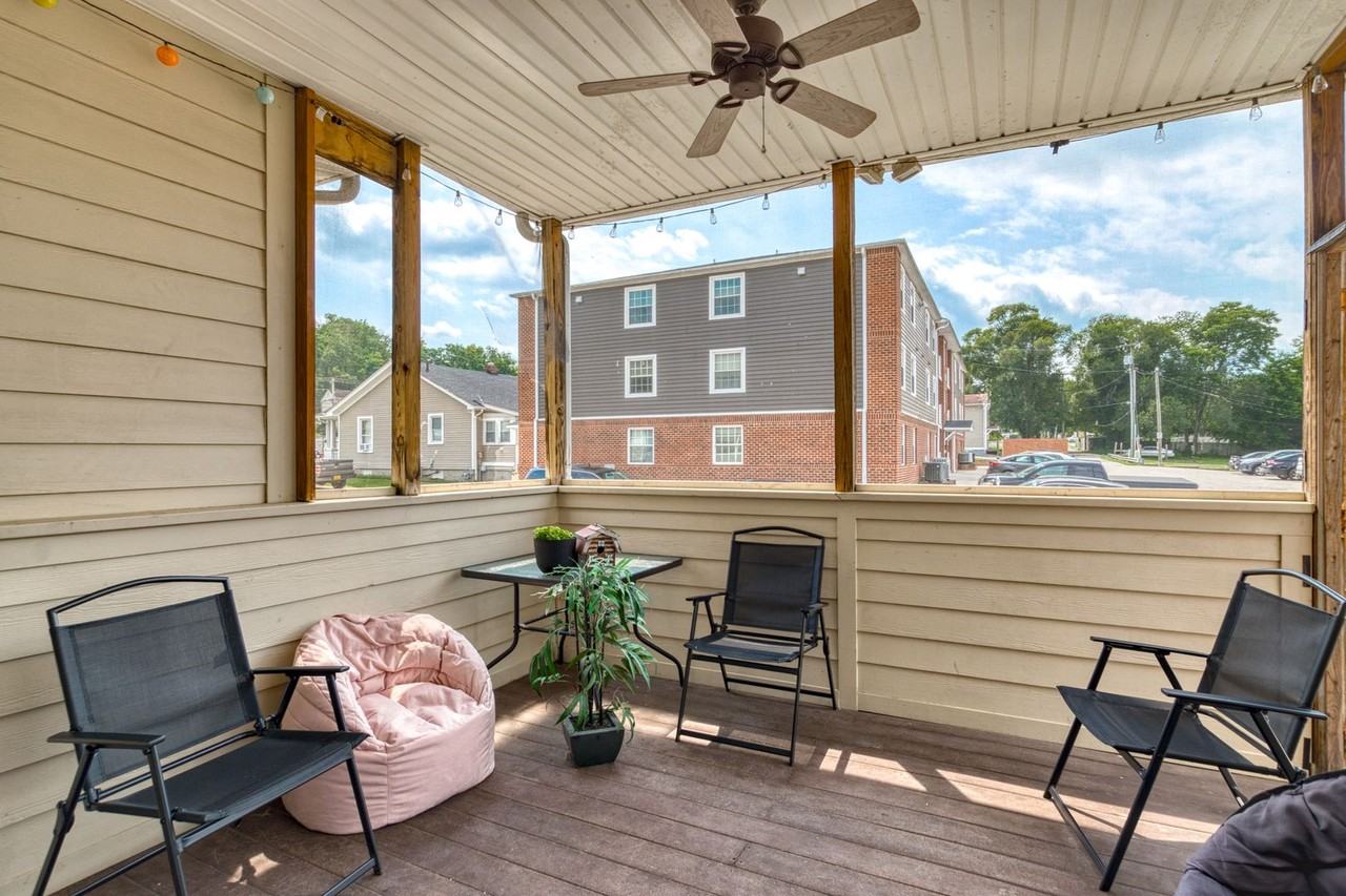 520 Tyler Avenue - Photo 2 of 22