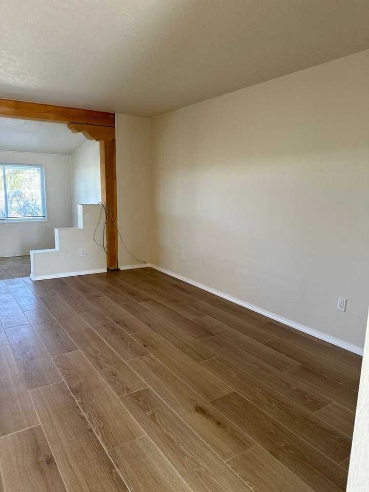 2340 Avenida De Las Campanas - Photo 5 of 27