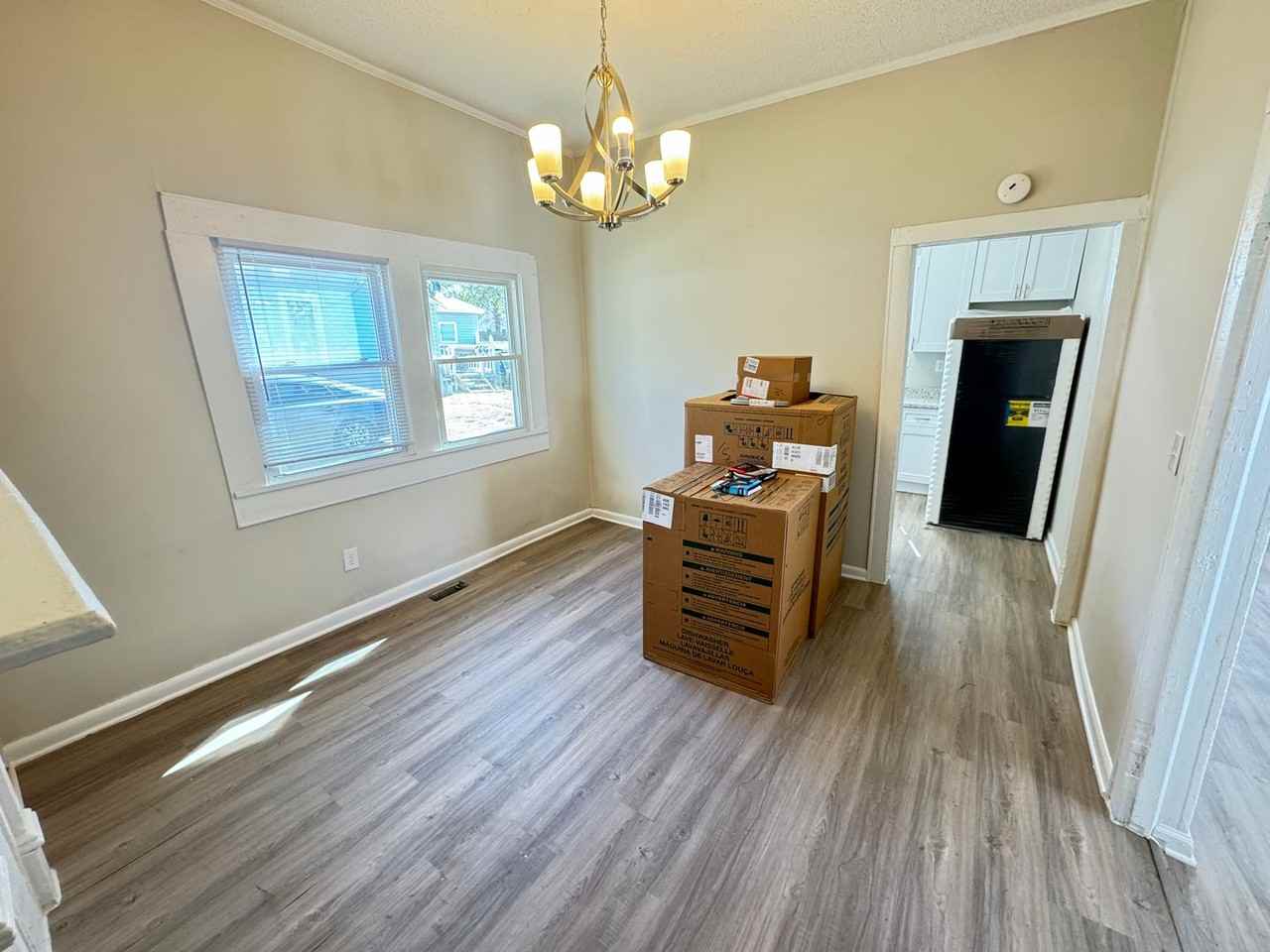 102 Saint Charles Ave Ne - Photo 3 of 17