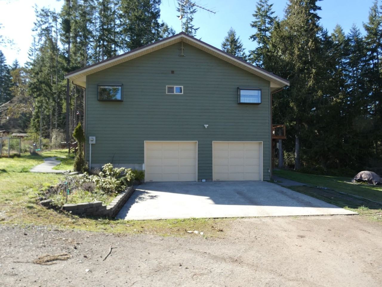 997 Old Olympic Hwy - Photo 2 of 50
