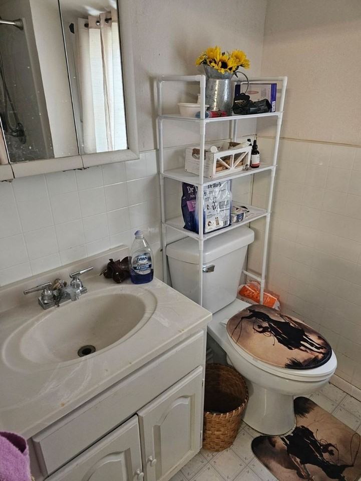 702 Hardin Street - Photo 4 of 7