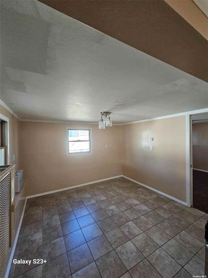 11 Farragut Ave - Photo 3 of 15