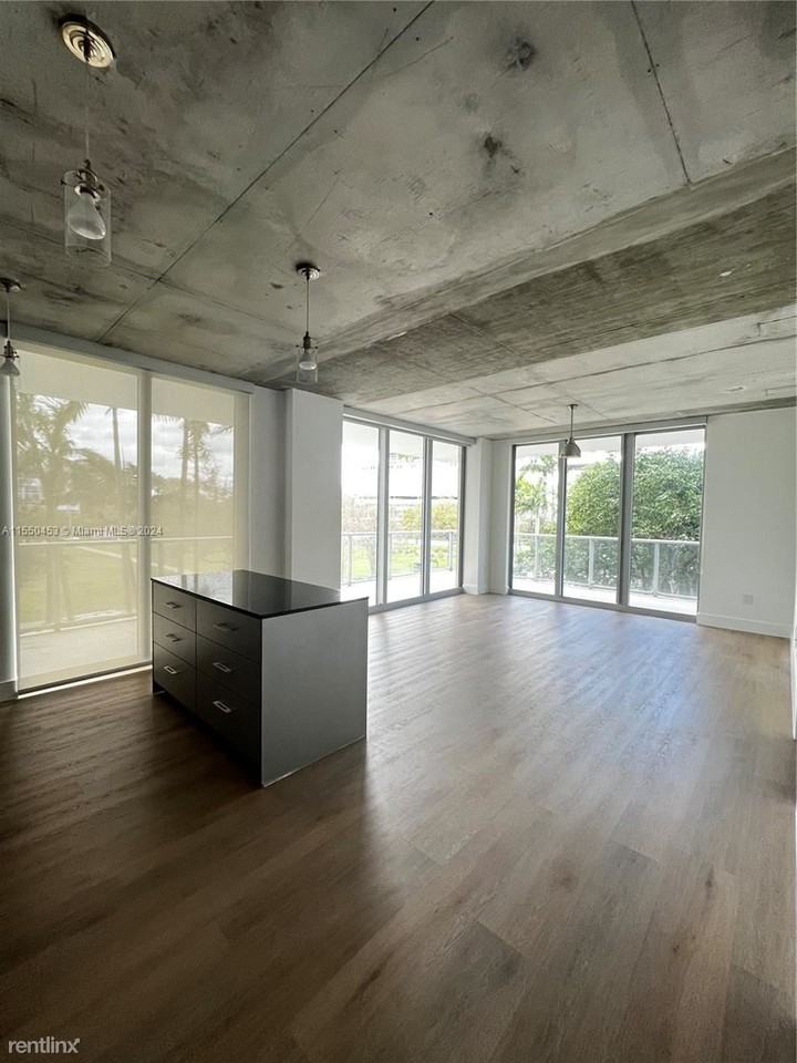 3451 NE 1st Ave - Photo 2 of 19