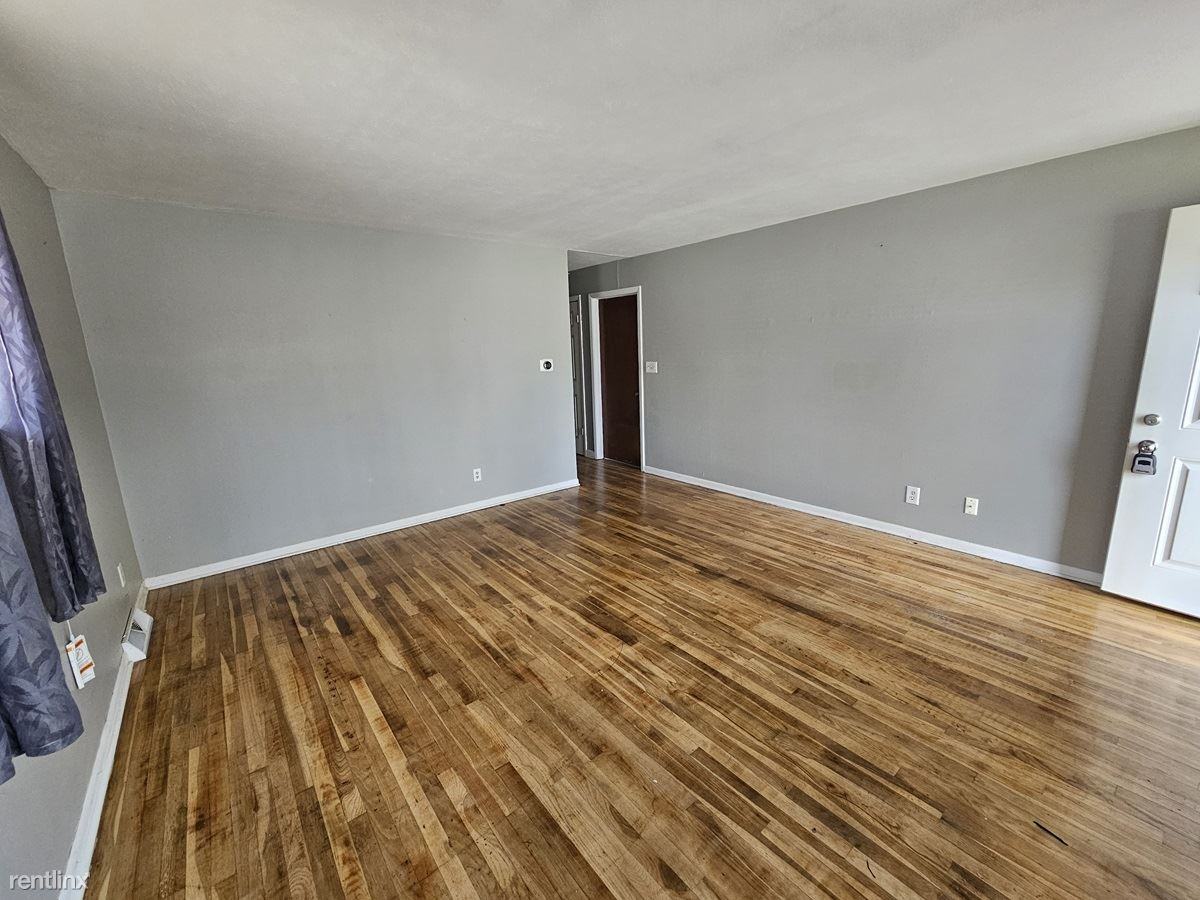 4744 Dechant Rd - Photo 3 of 15