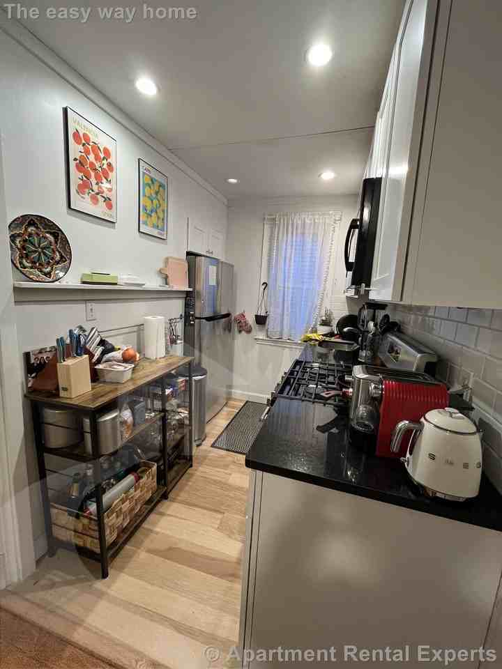 15 Charnwood Rd #1 - Photo 2 of 10