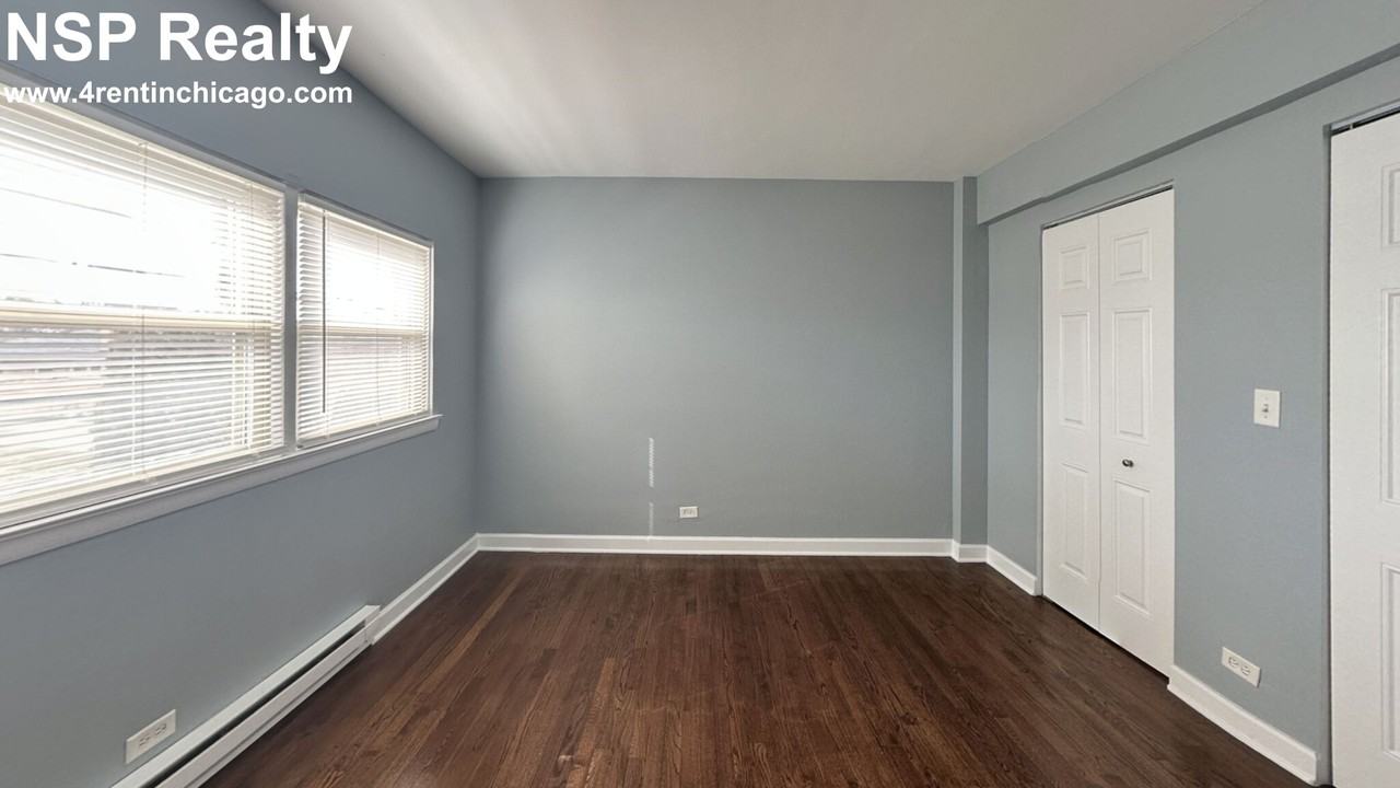 N Milwaukee Ave #1A - Photo 7 of 7