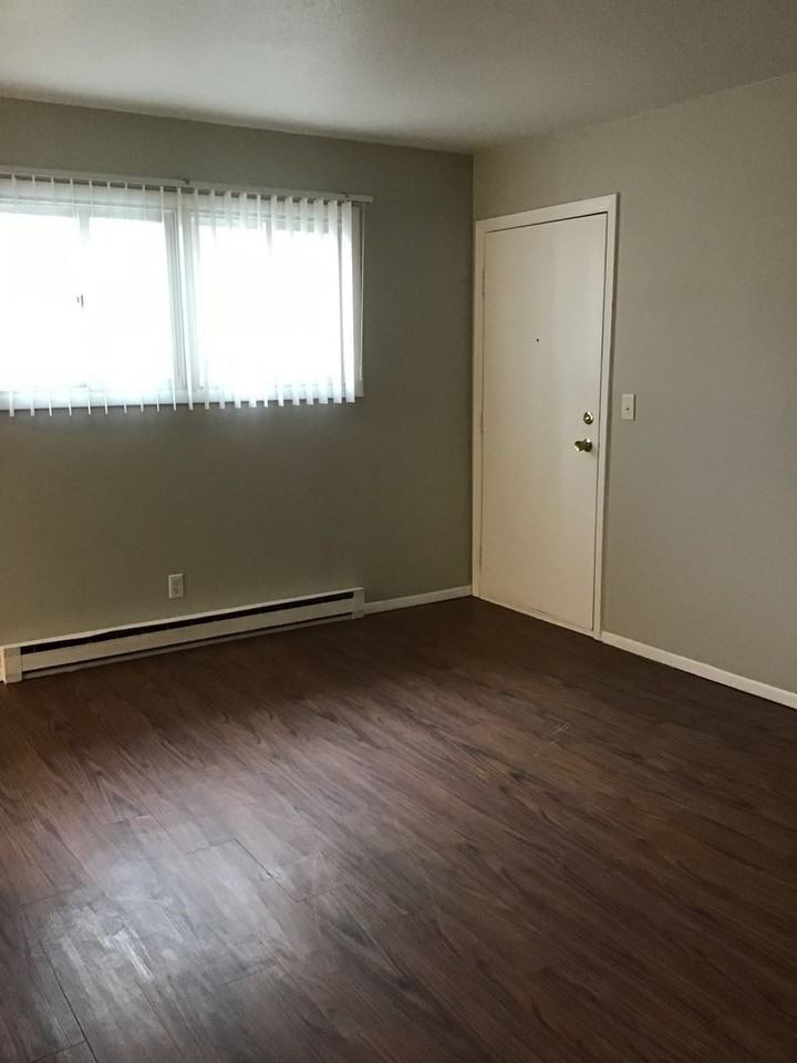 9632,38,42,48 Clark St - Photo 3 of 14