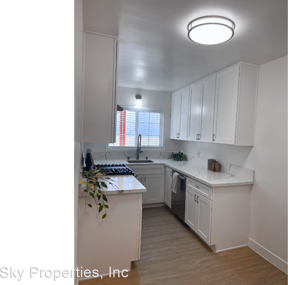 1601 N. Normandie - Photo 3 of 15