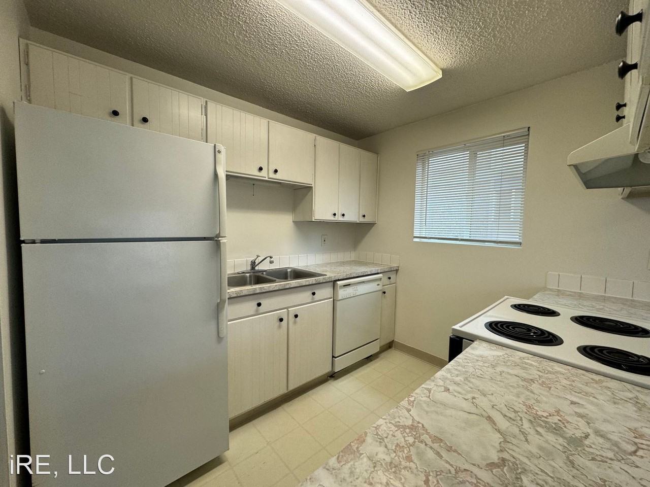 Liberty Apartments - Photo 2 of 13