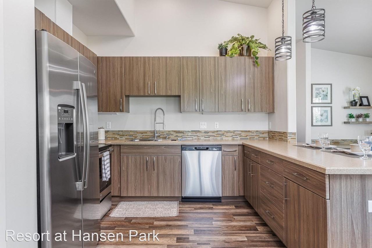 7992 W 10th Ave - Photo 3 of 11