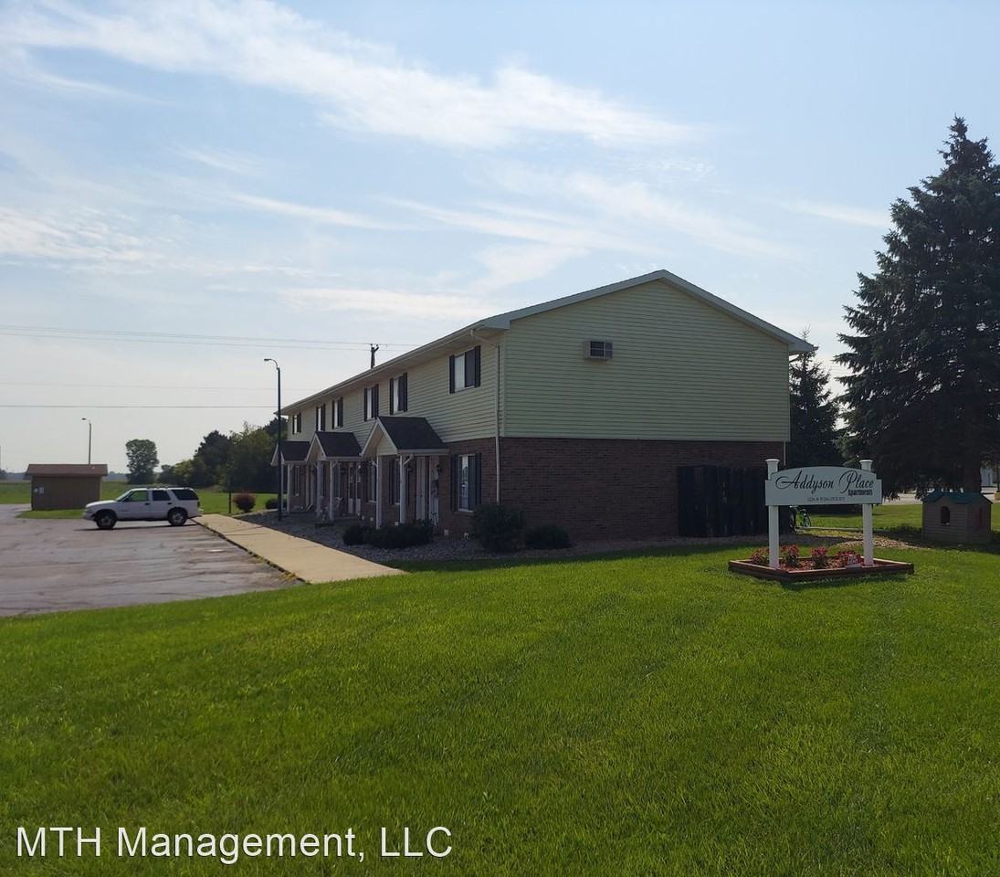 1226 North Hemlock Rd - Photo 2 of 2